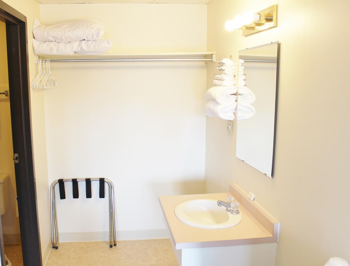 Otter Creek Inn Alexandria Bay Ngoại thất bức ảnh