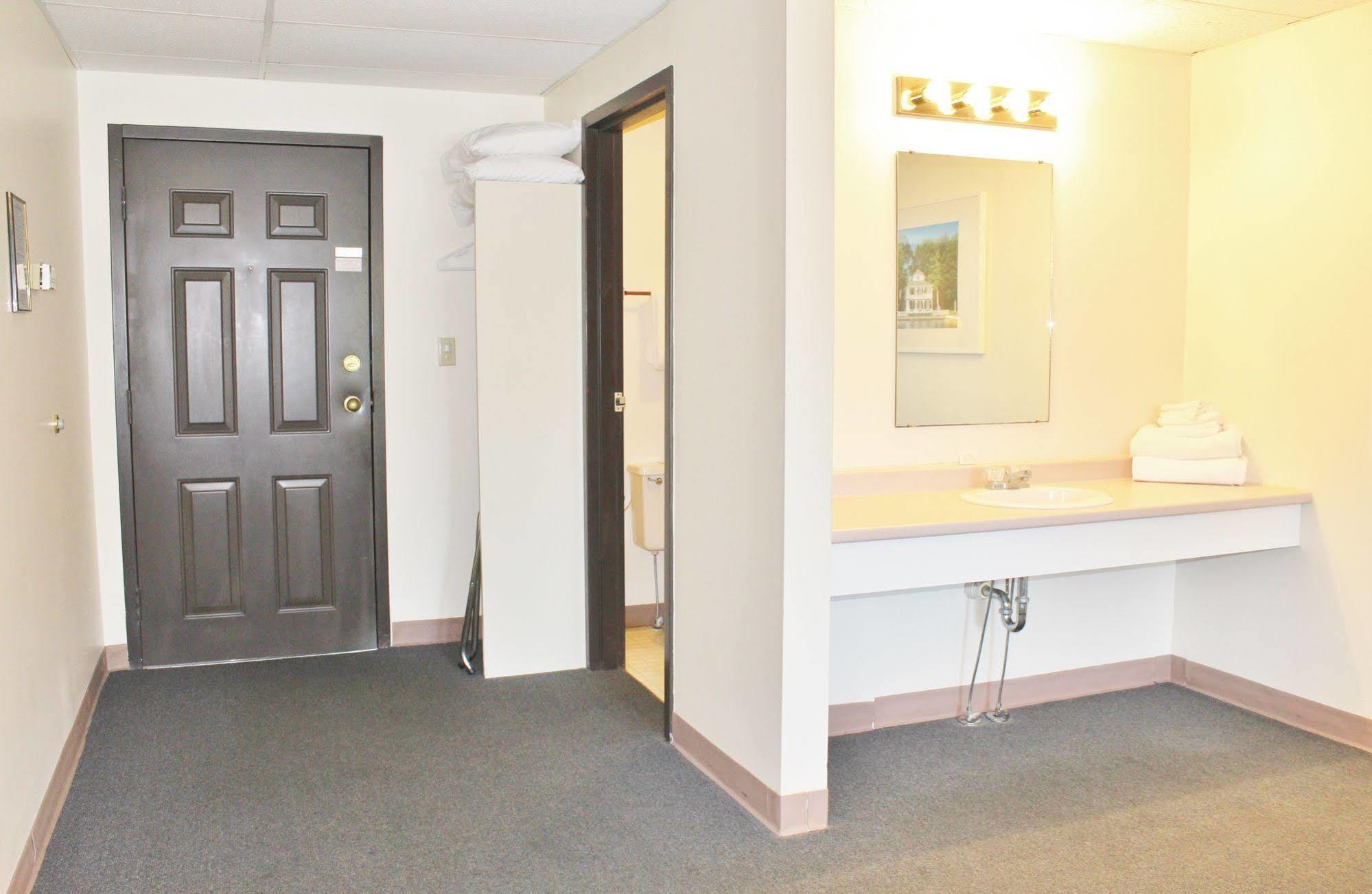 Otter Creek Inn Alexandria Bay Ngoại thất bức ảnh