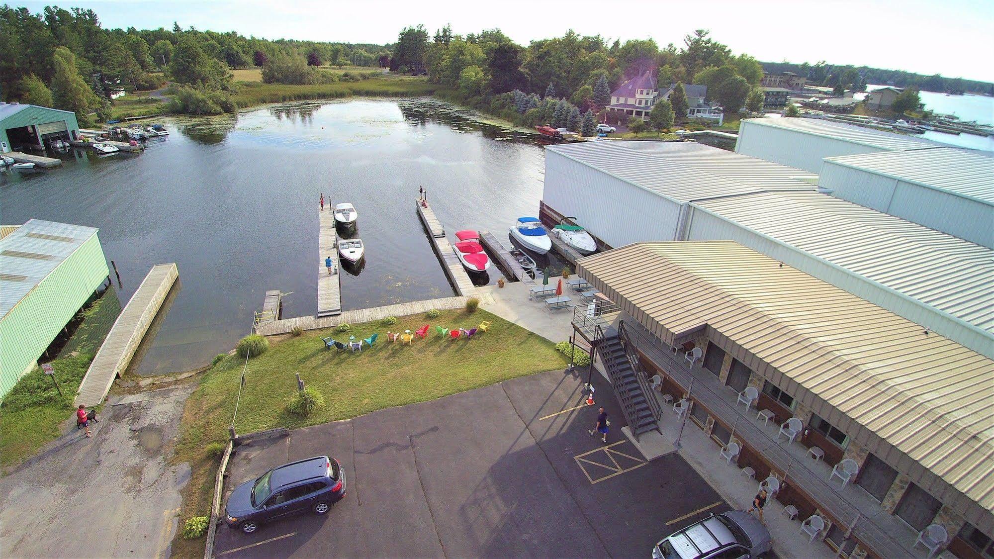 Otter Creek Inn Alexandria Bay Ngoại thất bức ảnh